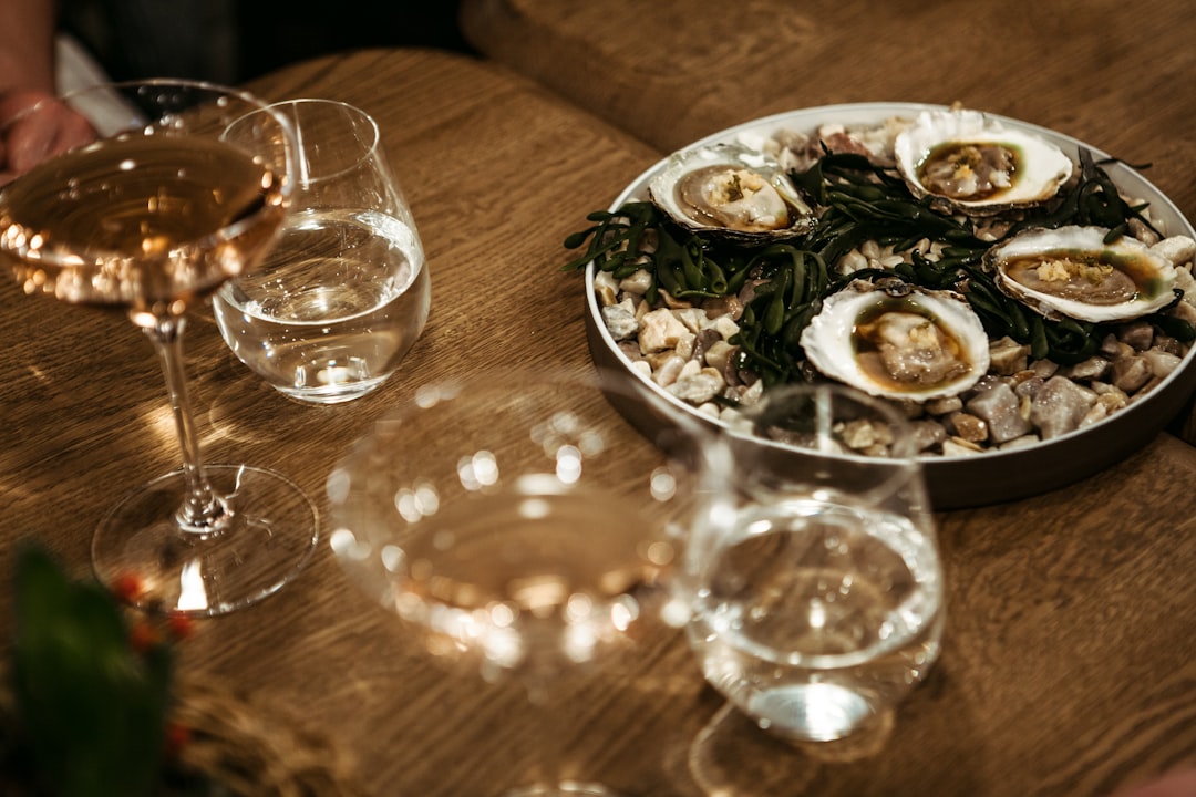 Best wine pairings for an oyster night (by varietal)